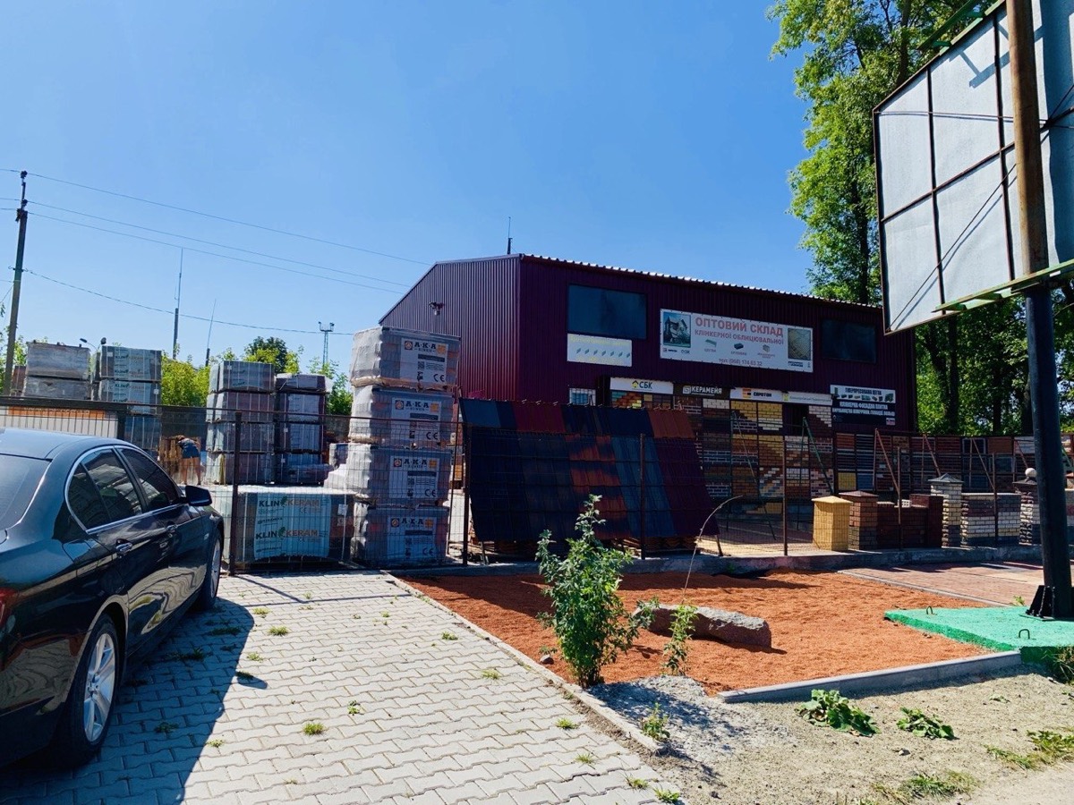 Асортимент архітектурної кераміки на складі у Хмельницькому